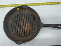 Wagern 11-3/8" cast iron skillet