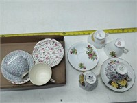 6 china tea cups and saucers