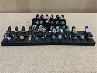 ASSORTED FASHION RINGS
