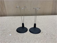 FIGURE/DOLL STANDS