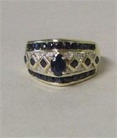 14K BLUE SAPPHIRE W/DIAMONDS  RING SIZE 7 1/4