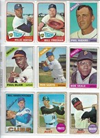1965 - 1972 Cards in Binder Pages
