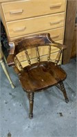 Wood captain chair