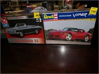 '62 Impala SS & Dodge Viper model kits