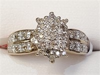 $1600 10K  Diamond(0.26ct) Ring