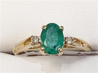 $1000 14K  Emerald(0.8ct) Diamond(0.02ct) Ring