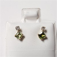 $250 10K  Tourmaline(0.44ct) Diamond(0.06ct) Earri