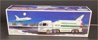 1999 New Hess truck never opened in box