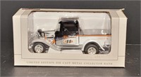 Speccast 1/24 Diecast bank  1932 Ford racing truck