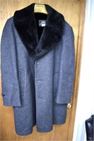 Men's Large Wool Dress Coat Size Large