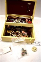 Jewellery Box With Costume Jewellery *CC
