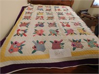 basket quilt 80 x 90 (great shape)