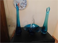 2 blue vases & bowl