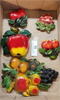 5 pc Vintage Chalkware Kitchen Fruit Decor