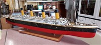42" Wood Metal Hand Assembled TITANIC Ship Model