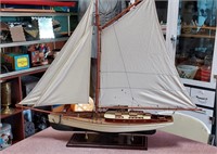 36" Sailboat Model
