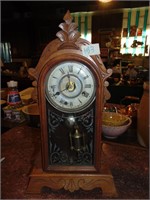 Antique Mantle Clock with keys