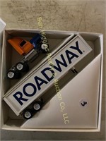 Roadway 1989 Winross Truck and Trailer