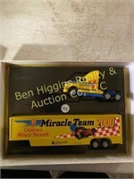 Children's Miracle Network ‘Miracle Team’ 2000