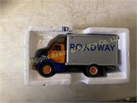 1953 C-600 Ford Roadway Express Inc. Straight