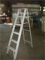 8 Ft Alum Step Ladder R # 321