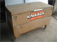 KNAACK Job Box w/Key-48 x 25 x 34 inch R#554