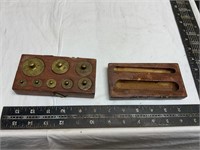 Vintage be scale weights