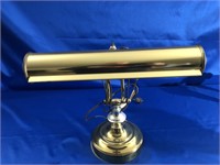 VINTAGE BRASS DESK LAMP. WORKS AND IS IN VGC