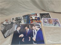 Wayne Gretzky Collection of Cards and Photo -notes