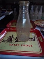 Davis Dairy Co. milk bottle Poseyville IN.
