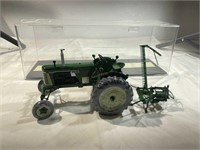 Oliver 660  Tractor w/Sickle Mower