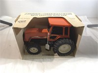 Allis-Chalmers 8010 Tractor