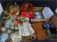 Flat of Assorted Vintage and Other Items