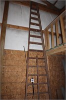 20' Wooden Ladder