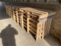 32-8' pallets for large square bales