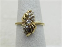 Vintage 14kt Art Deco Diamond Cluster Ring, Sz. 6.