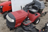 Craftsman LT2000 Riding Lawn Mower