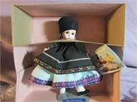 Miniature Showcase Romania 8"