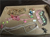 Large tray lot of jewelry