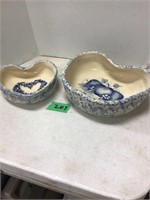 blue pottery bowls
