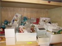 Approx. 30+ Assorted Christmas Ornaments & Decor