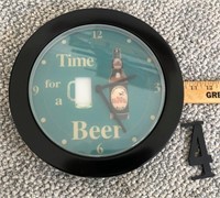 Picture - Dogs &  Beer Clock