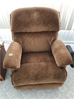 Brown Electric Reclining Chair - Lazyboy