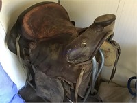 Customer roping saddle w/ stand.