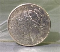 1923 S US Silver peace dollar