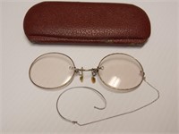 Vintage Eyeglasses in Case