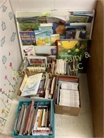 Book Display Shelf/Books/BigBooks