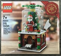 Lego Christmas 40223 Snowglobe