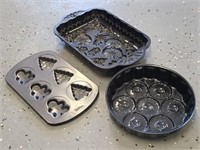 Themed Baking Pans - Christmas & Wildflower
