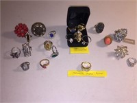 COCKTAIL AND OTHER RINGS LOT ~ SEE PICS.